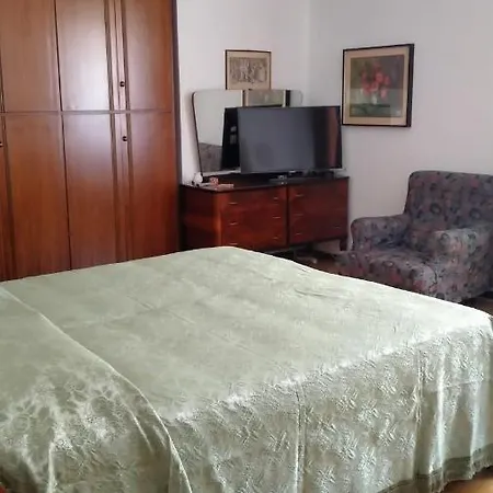 Affittacamere Sofia Con Uso Cucina E Ampio Giardino Calcinelli